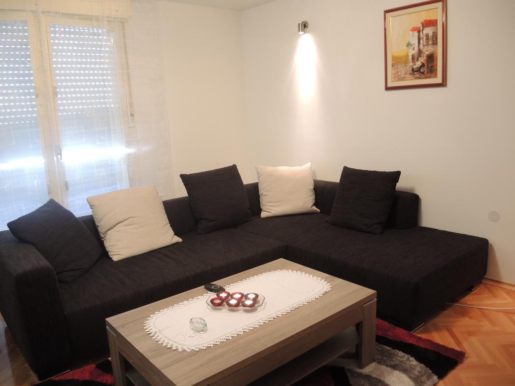 Apartment In Centre For 7 Split Oda fotoğraf