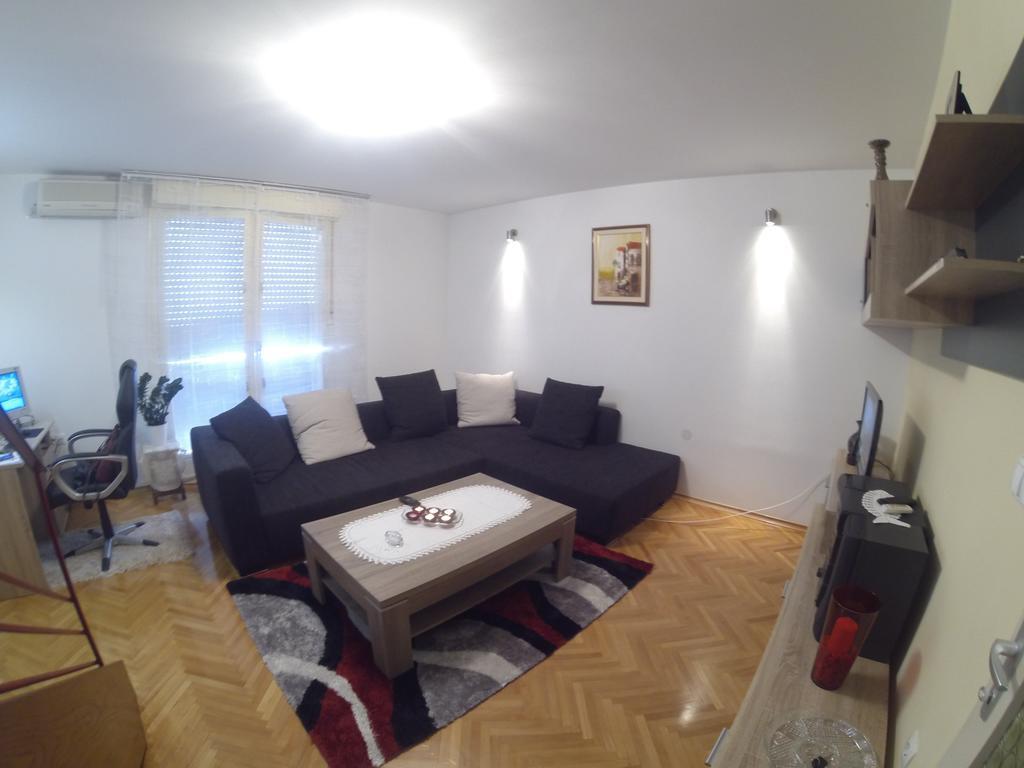 Apartment In Centre For 7 Split Oda fotoğraf
